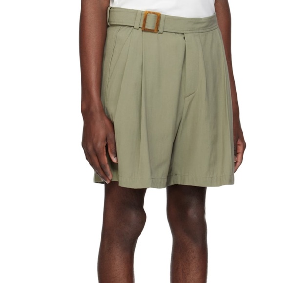 RECTO
Khaki Wrinkle Detail Belted Shorts - Picture 2 of 6